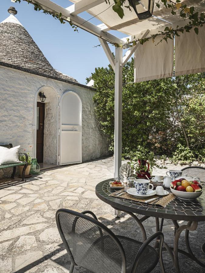 Trulli Del Bosco Bed & Breakfast Alberobello Exterior photo