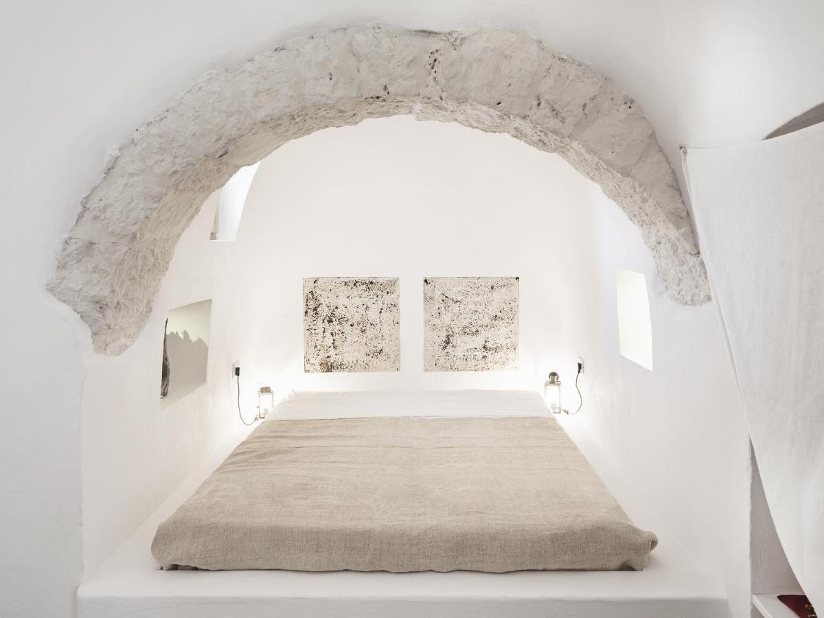 Trulli Del Bosco Bed & Breakfast Alberobello Exterior photo