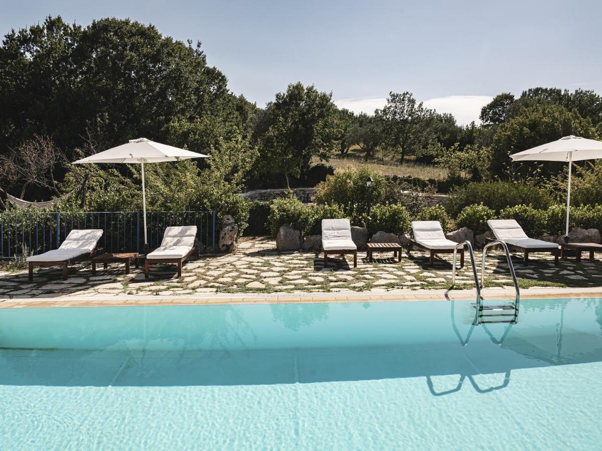 Trulli Del Bosco Bed & Breakfast Alberobello Exterior photo