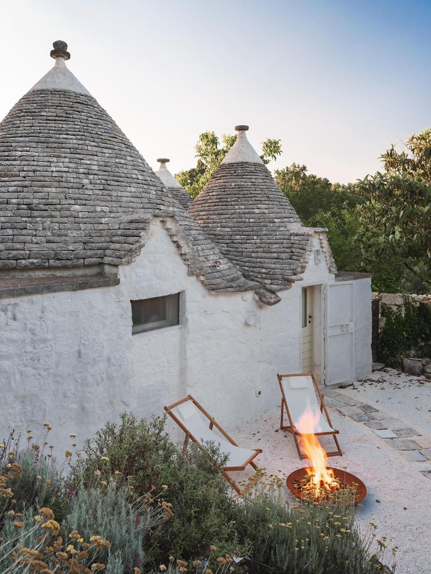 Trulli Del Bosco Bed & Breakfast Alberobello Exterior photo
