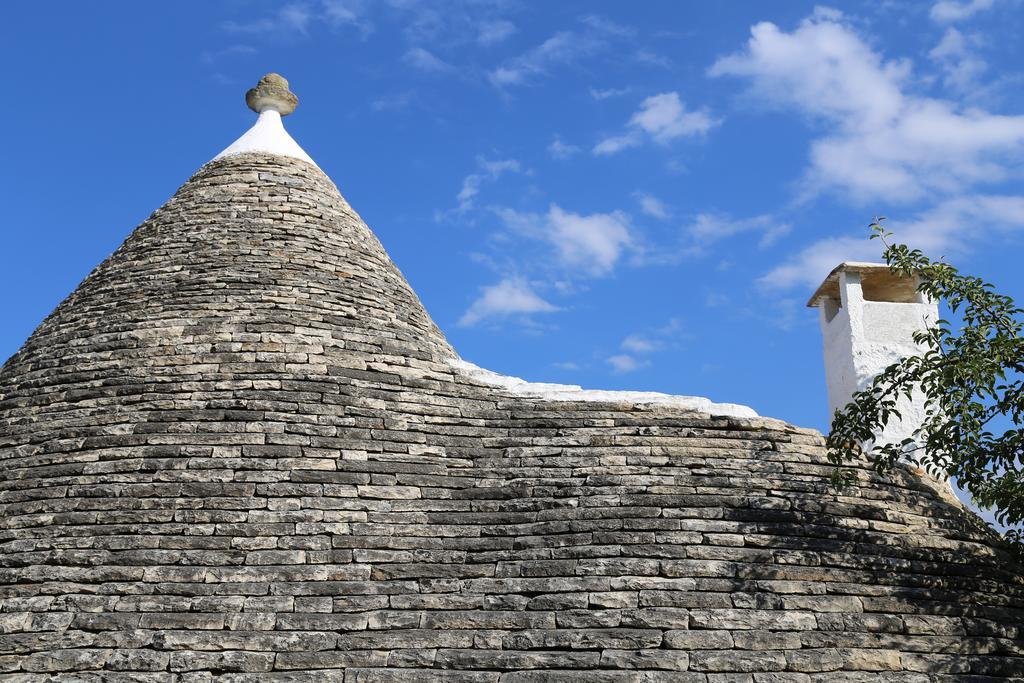 Trulli Del Bosco Bed & Breakfast Alberobello Exterior photo